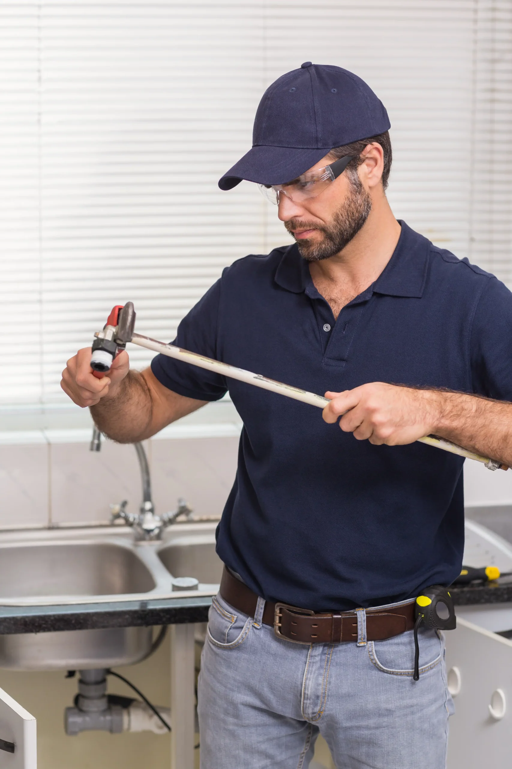 plumber-fixing-pipe